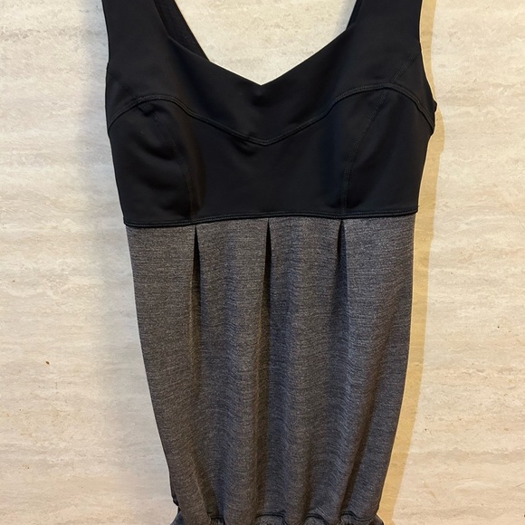 LULULEMON Womens
Run Tame Me Tank Top... - Picture 5 of 11